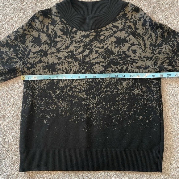 Athleta  Jacquard Crew Wool Sweater, Color Frosted Floral Charcoal Gray, Size XS - Picture 8 of 15